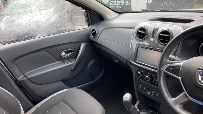 Dacia Sandero Stepway 0.9 TCe Comfort 5dr Petrol Hatchback